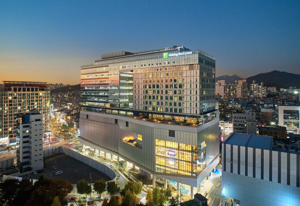 首爾弘大 首爾弘大智選假日飯店 Holiday Inn Express Seoul Hongdae