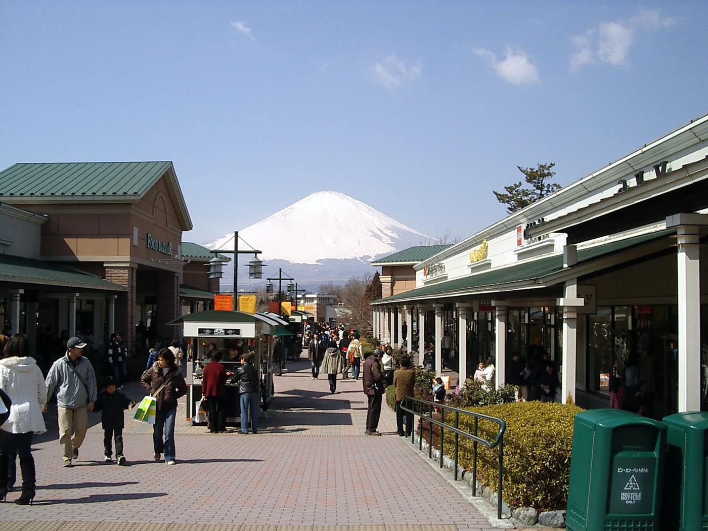 御殿場 Premium Outlets 商場實景