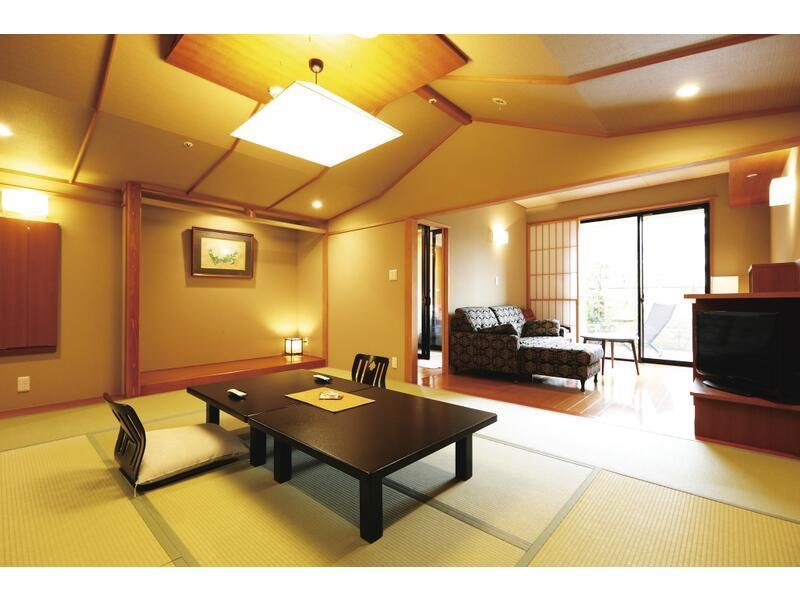 本館一般和室(客廳角度)